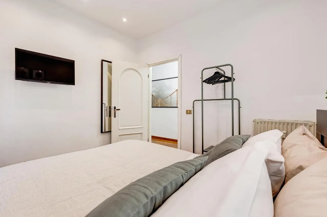 Bmga L Cozy Industrial Apartment In City Center Roma
